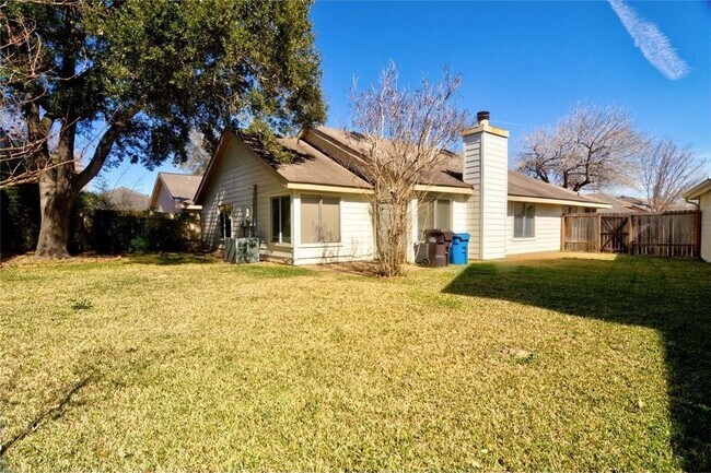1707 Windy Meadow Dr