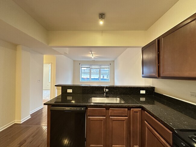 Photo - 4217 W Irving Park Rd Unit B3