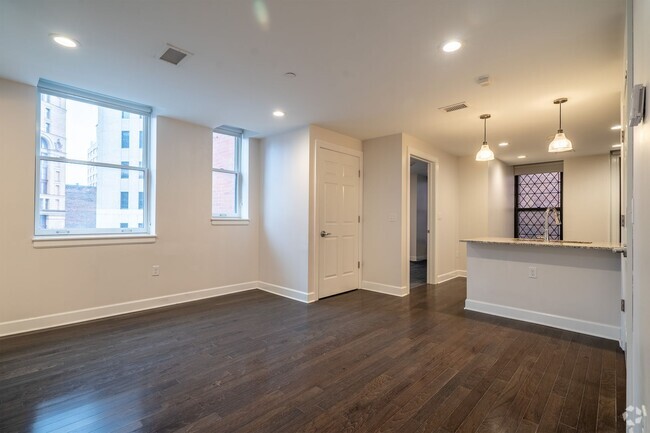 Building Photo - 128 Pearl St Unit 4 Rental