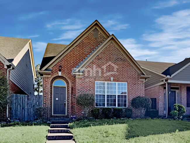 Building Photo - 8739 Overcup Oaks Dr