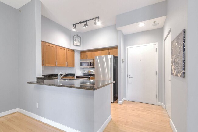 Photo - Fantastic Penthouse in Downtown Bethesda w...