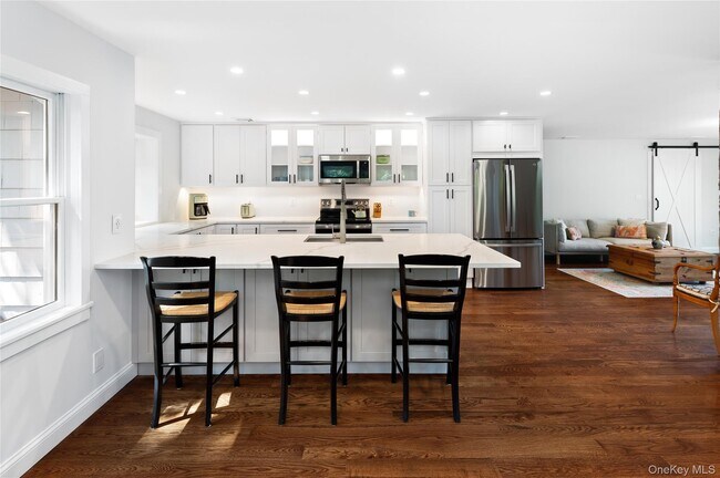 9 S Shore Dr