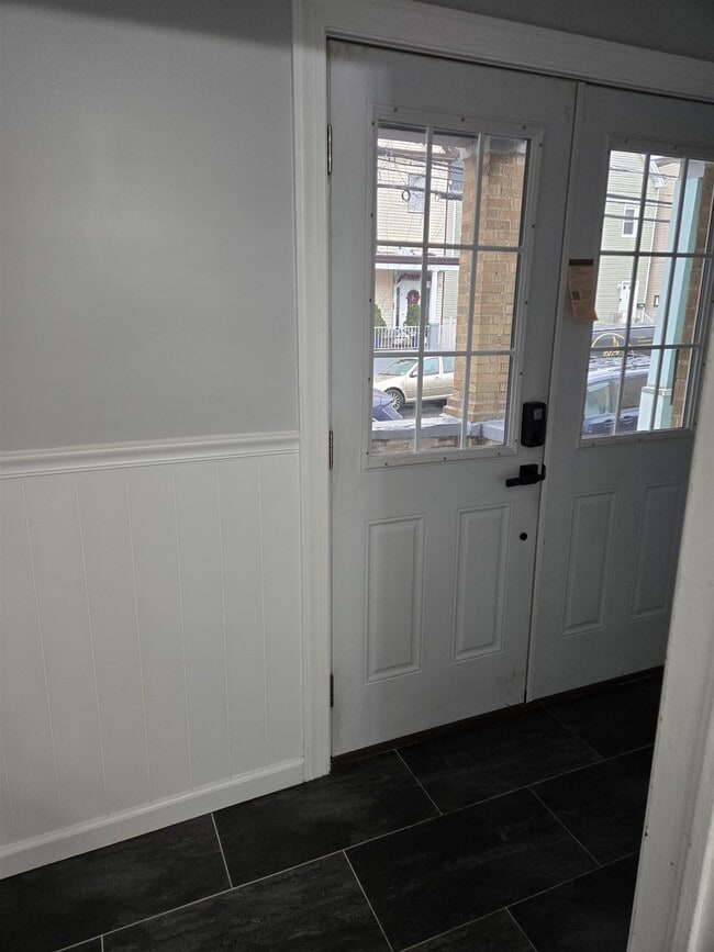 Photo - 540 61st St Unit 1