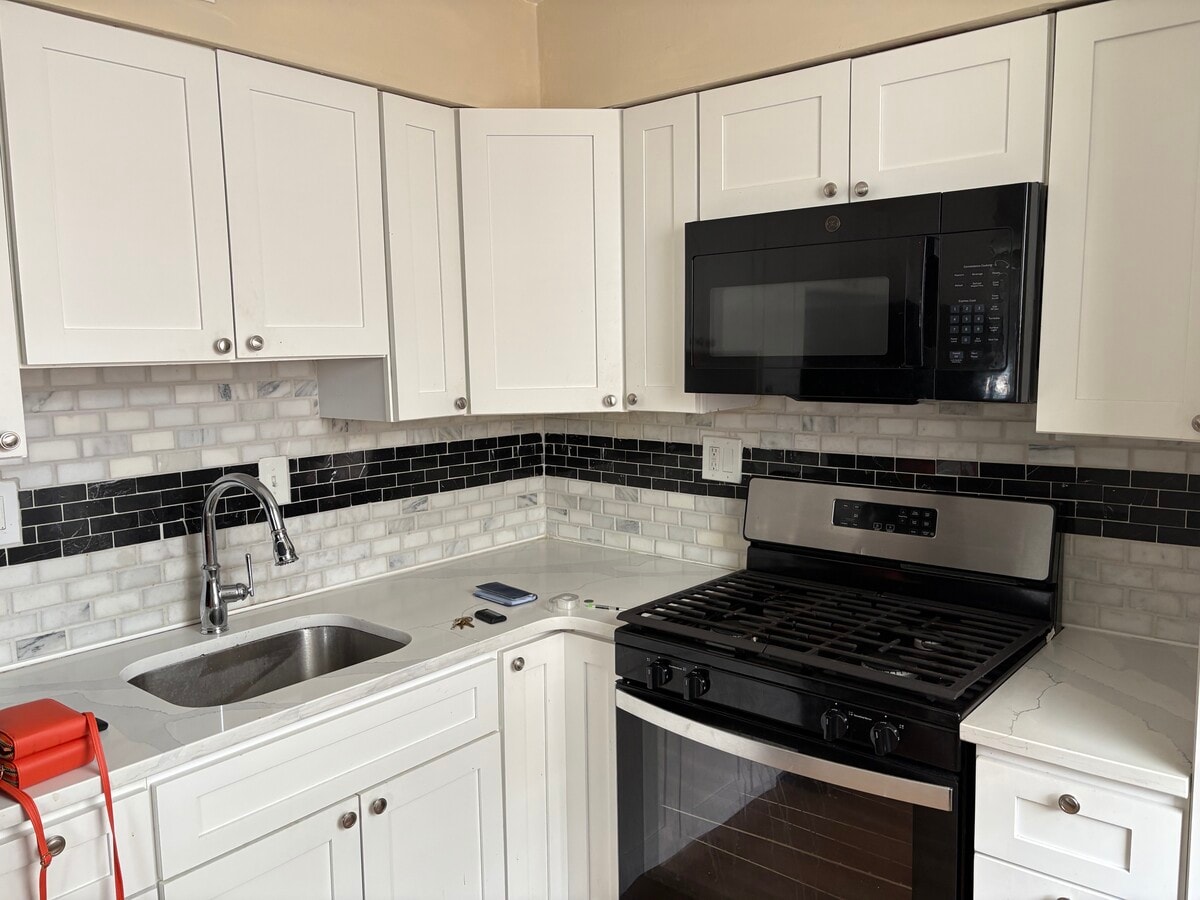 Photo - 1233 Fuller St Unit 1