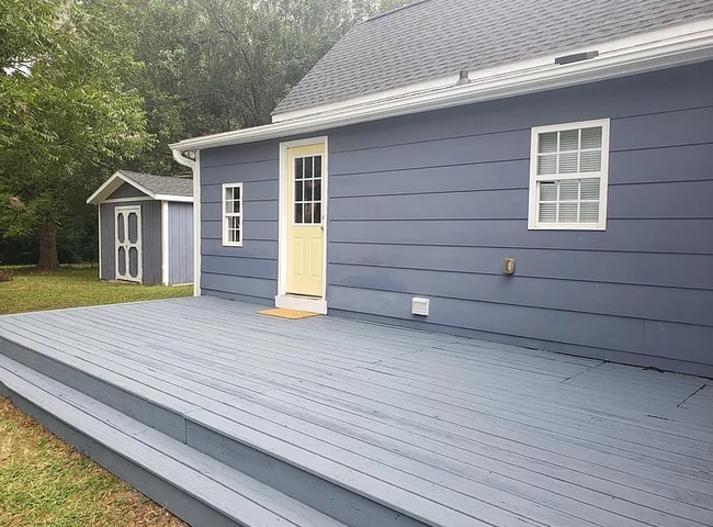 Photo - 306 Moore St