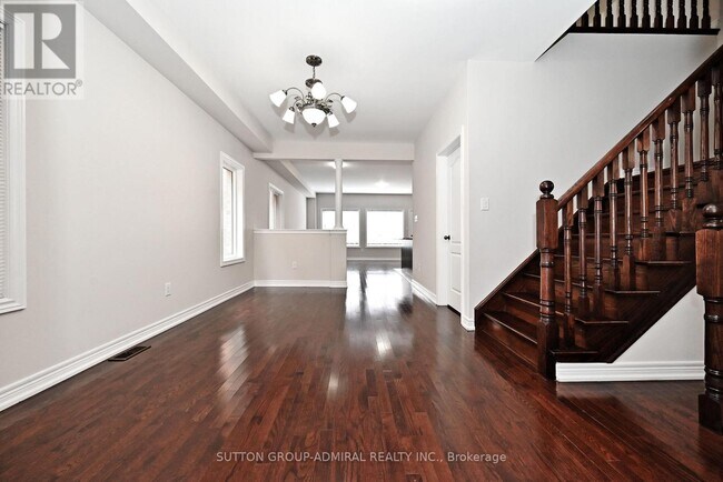 Photo - 110 Southdown Ave