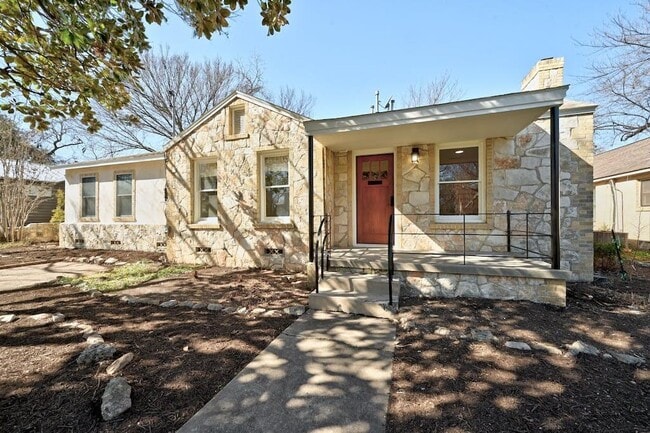 Building Photo - 1102 Garner Ave Rental