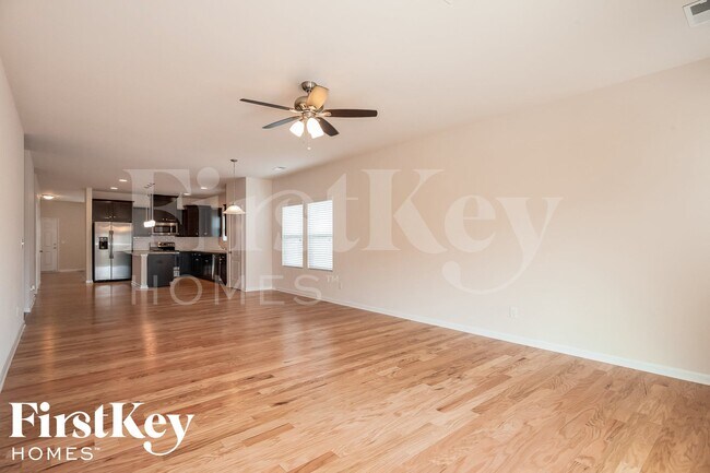 Photo - 126 Willow Valley Dr