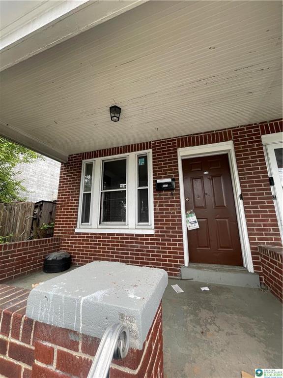 Photo - 932 N 6th St