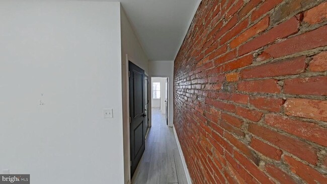 Building Photo - 3331 N Howard St