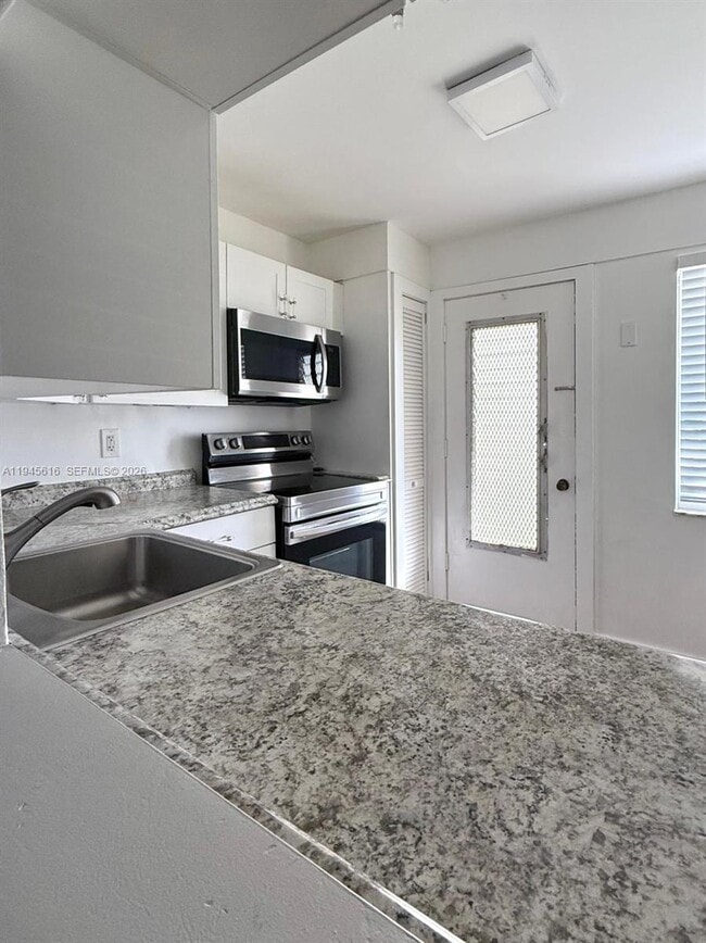 Photo - 1201 NE 191st St Unit G103