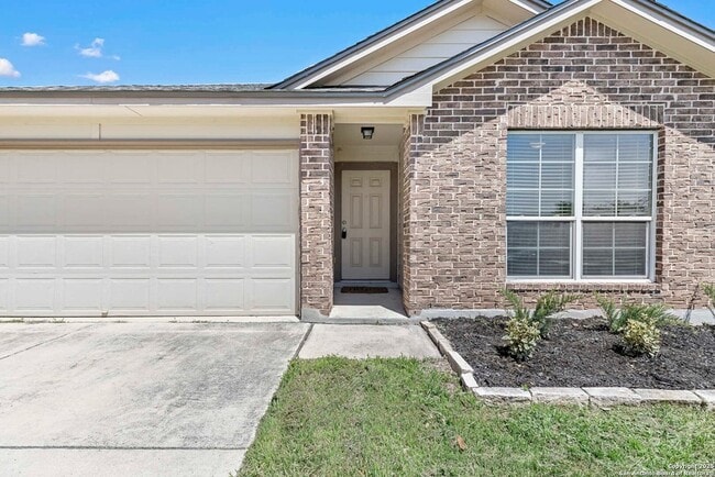 Photo - 117 Linden Ln