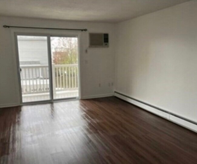 Photo - 12 Cox Ct Unidad 2