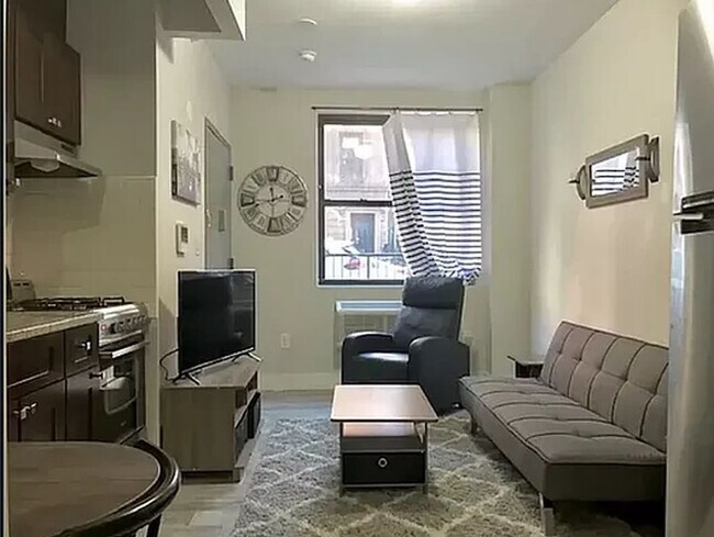 Photo - 556 W 161st St Unit 1