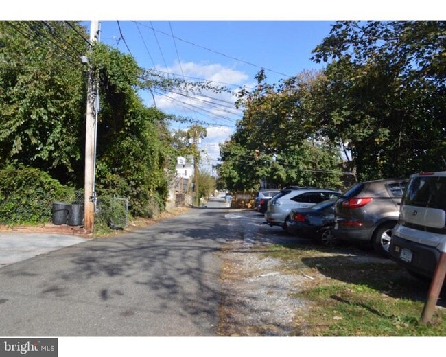 Photo - 217 E Market St