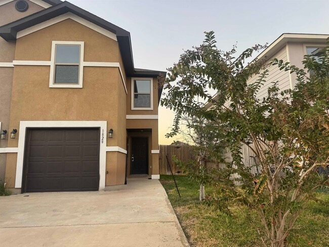 Building Photo - 1828 Port Louisiana Dr Unit n/a