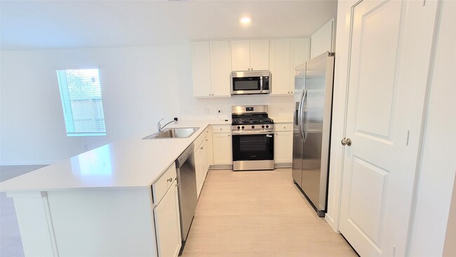 Photo - 27634 Spearmint Ridge Dr