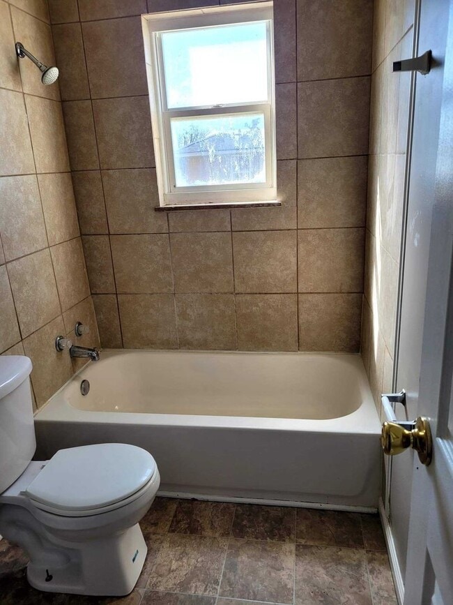 Photo - 6059 Dickson Rd Unit 6059 Dickson Rd #3