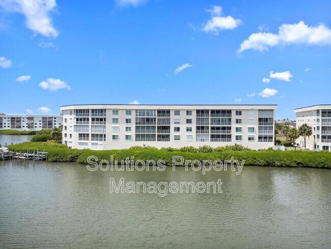 Photo - 190 Pinellas Ln Unidad 208A Rental