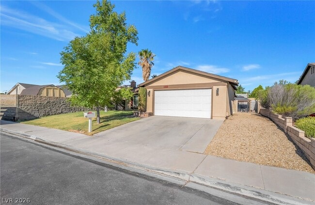 Photo - 4565 Meridian Dr