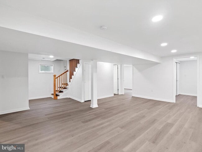 Photo - 6095 Wilson Blvd