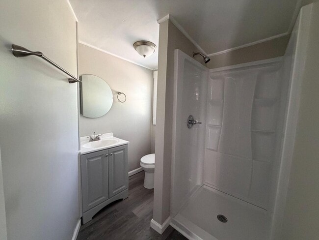 Photo - 409 Hobson St