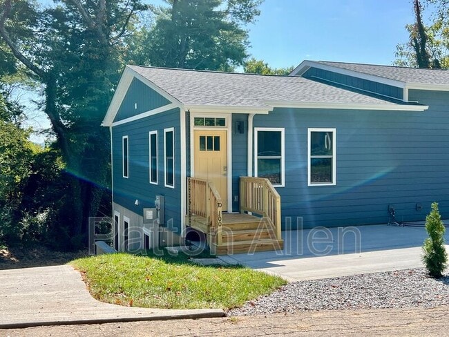 Photo - 10 Deaver Park Cir Unit #200