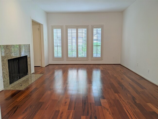 Photo - 11711 Memorial Dr Unit 133