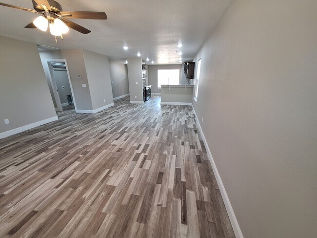 Photo - 2111 S Connor Ave