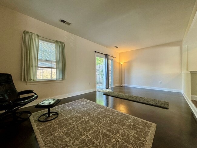 Photo - Comfortable Townhome in a Haymarket Square Community