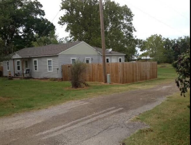 Photo - 7739 E 129th St S Unit Front