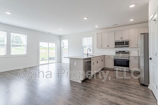 Photo - 1235 Westgate Vlg Dr