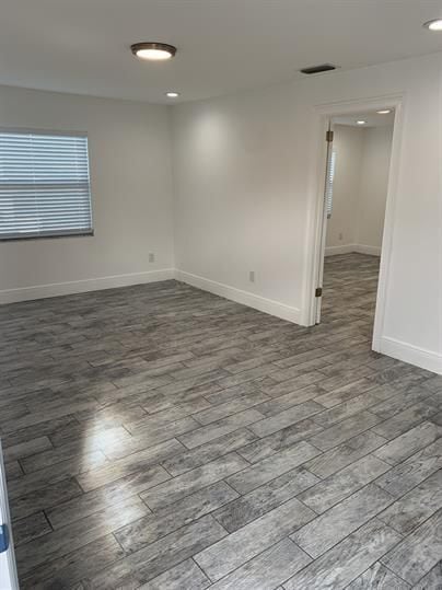 Photo - 4908 W Ingraham St Unidad B