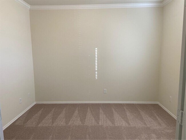 Photo - 200 Kildeer Pass