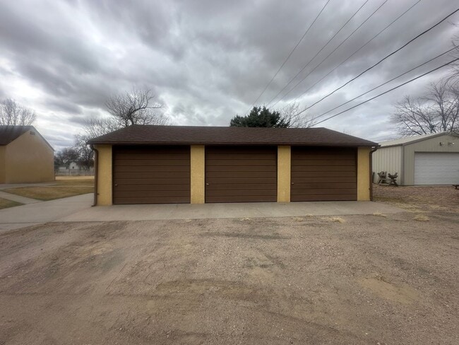 Photo - Large  two bedroom, two bathroom, pet friendly home!
