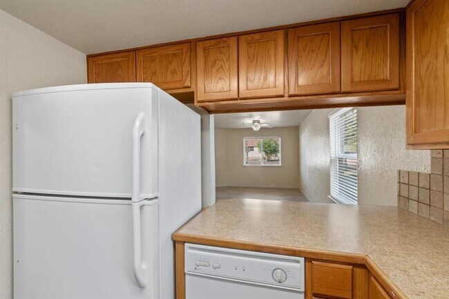 Photo - 115 Rhonda Dr