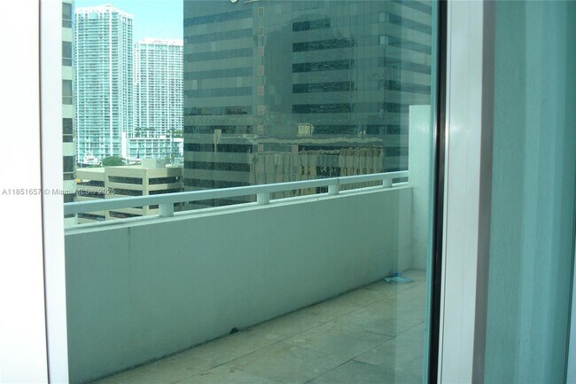 Photo - 951 Brickell Ave Unit 1007