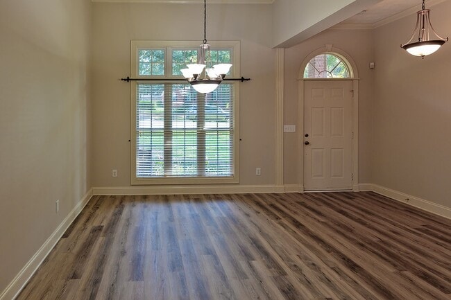 Photo - 55 Hickory Ln