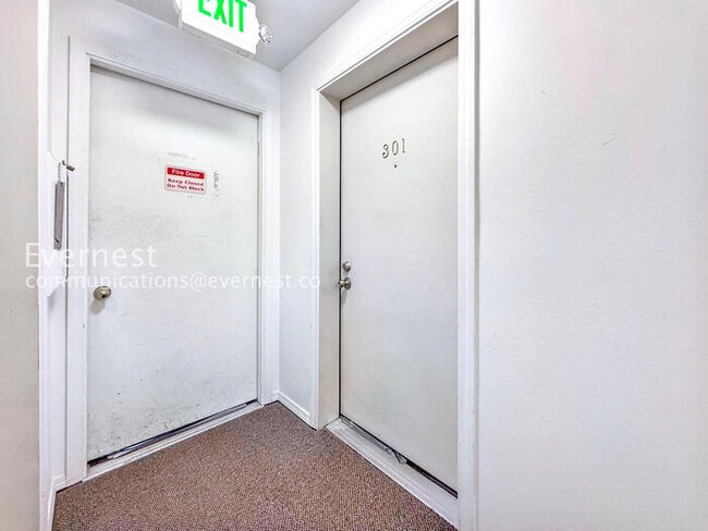 Photo - 9520 1st Ave NE Unit APT C301