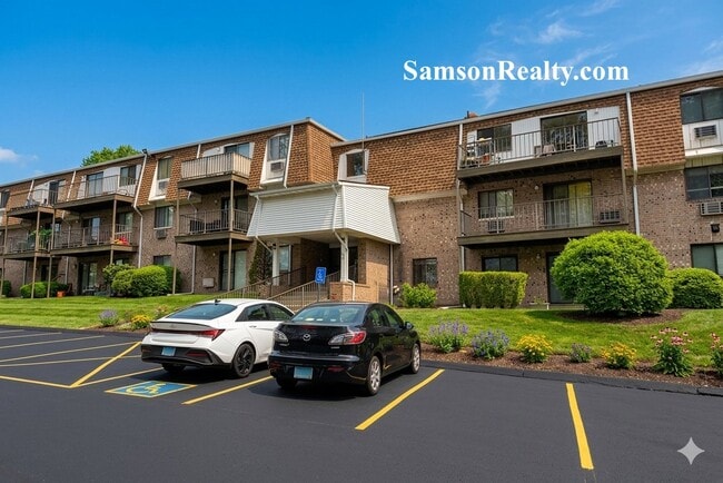 Photo - 756 Quaker Ln Unit 210