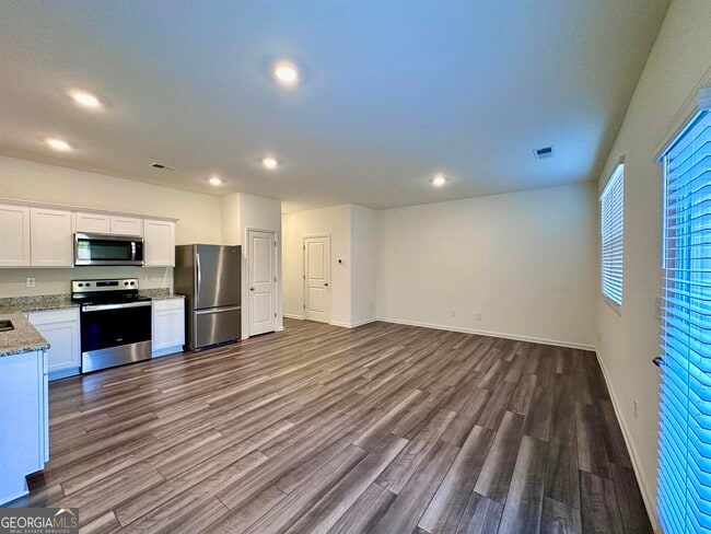 Photo - 1066 Paddington Dr