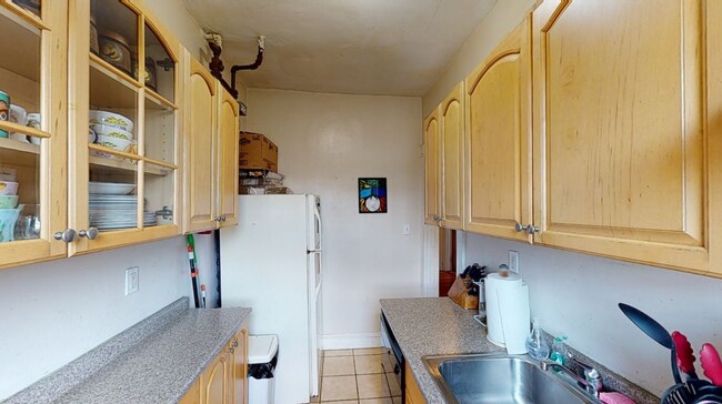 18 Glenville Ave