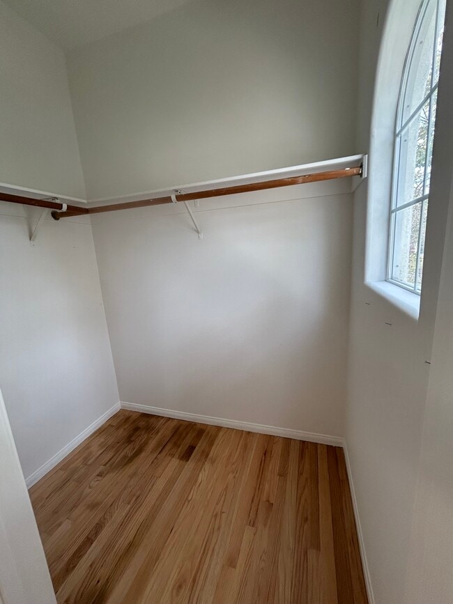 Photo - 6418 W 6th St Unidad 6418