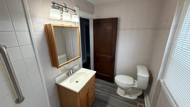 Photo - 1306 Mott Ave