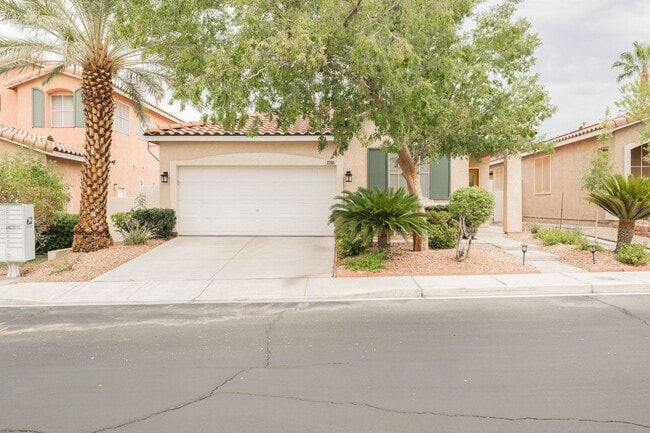 Photo - Great single story, 3 bed, 3 bath, Green V...