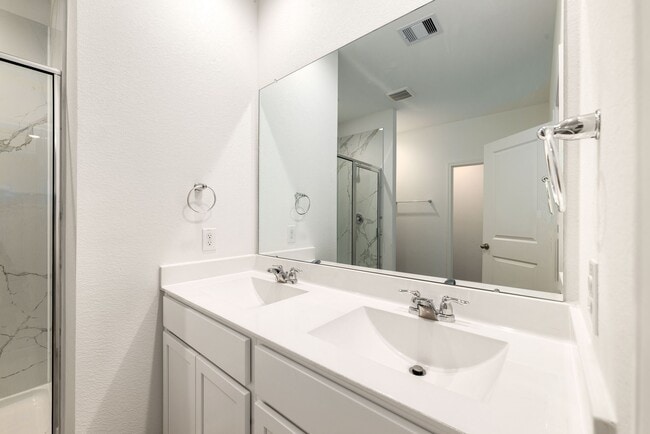 Photo - 3023 Sycamore Run Ln
