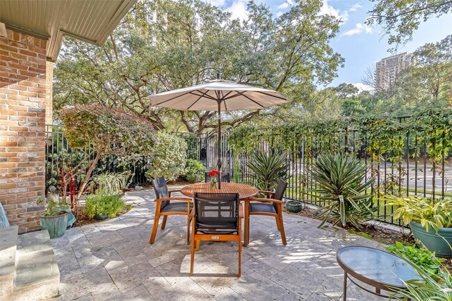 Photo - 4710 Post Oak Timber Dr