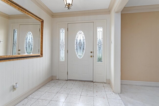 Photo - 5960 Townhouse Ln