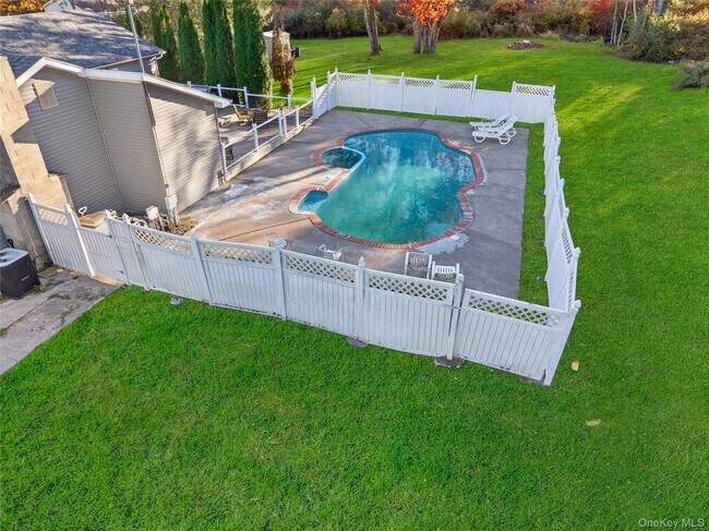 Photo - 91 Meyerhoff Rd