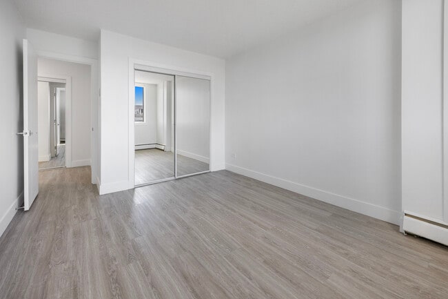 Chambre à coucher - Signature Tower